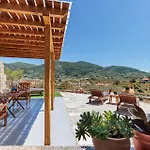 Astraea Tatil Evi *